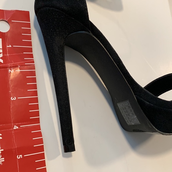Black High Heel Sandals - Picture 8 of 10